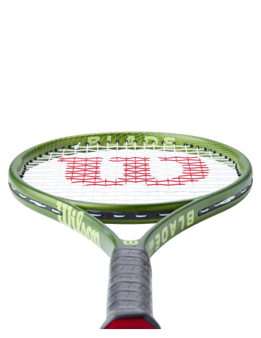Raqueta Wilson Blade Feel 103 TNS 264g | FOMPlay